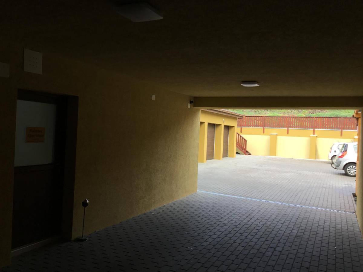 Balance Apartman Эгер Экстерьер фото
